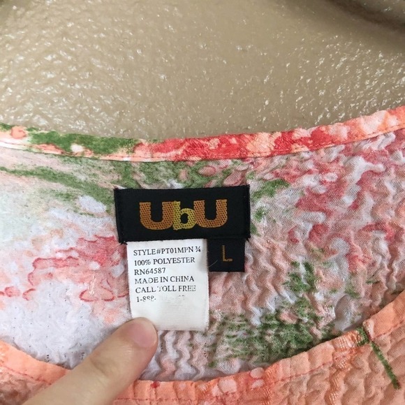 UbU Peach and Green Tropical Print Top Size L - Picture 3 of 5